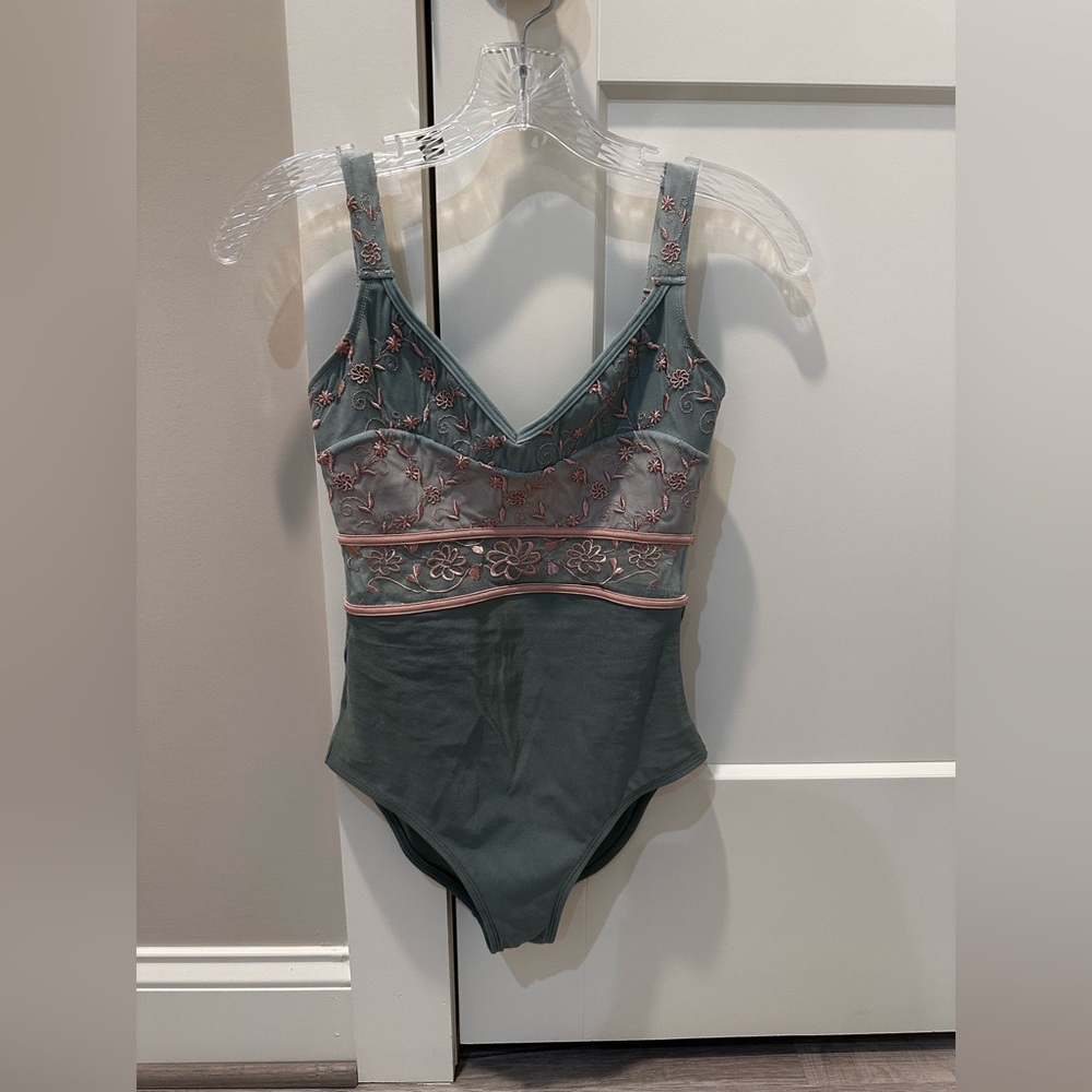 DELLALO MILANO LEOTARD MEDIUM AURA GL